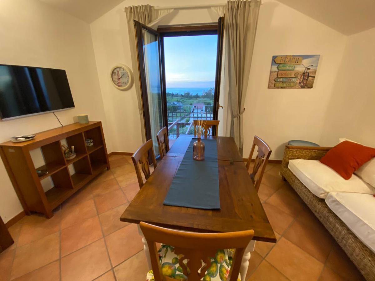 Torre di Faro Tyrrhenian Sea Apartment מראה חיצוני תמונה