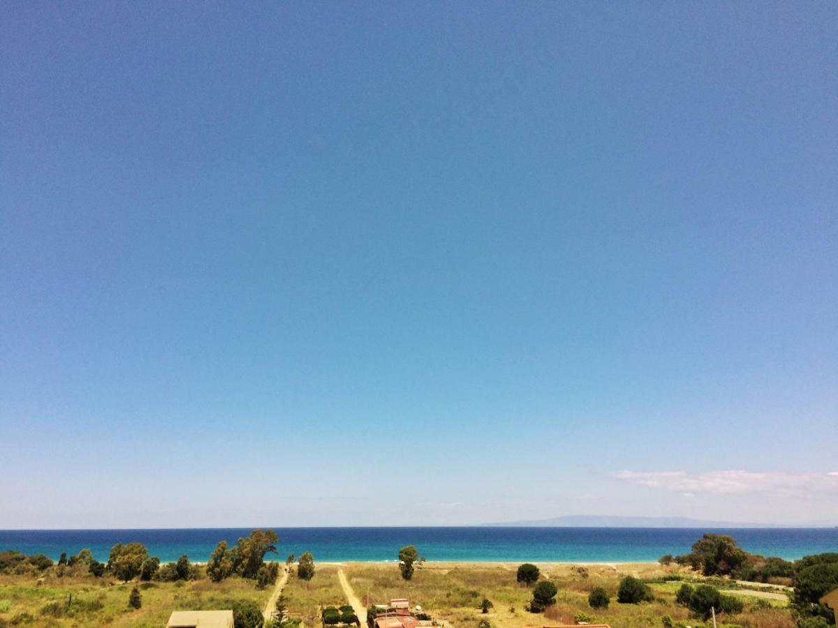 Torre di Faro Tyrrhenian Sea Apartment מראה חיצוני תמונה